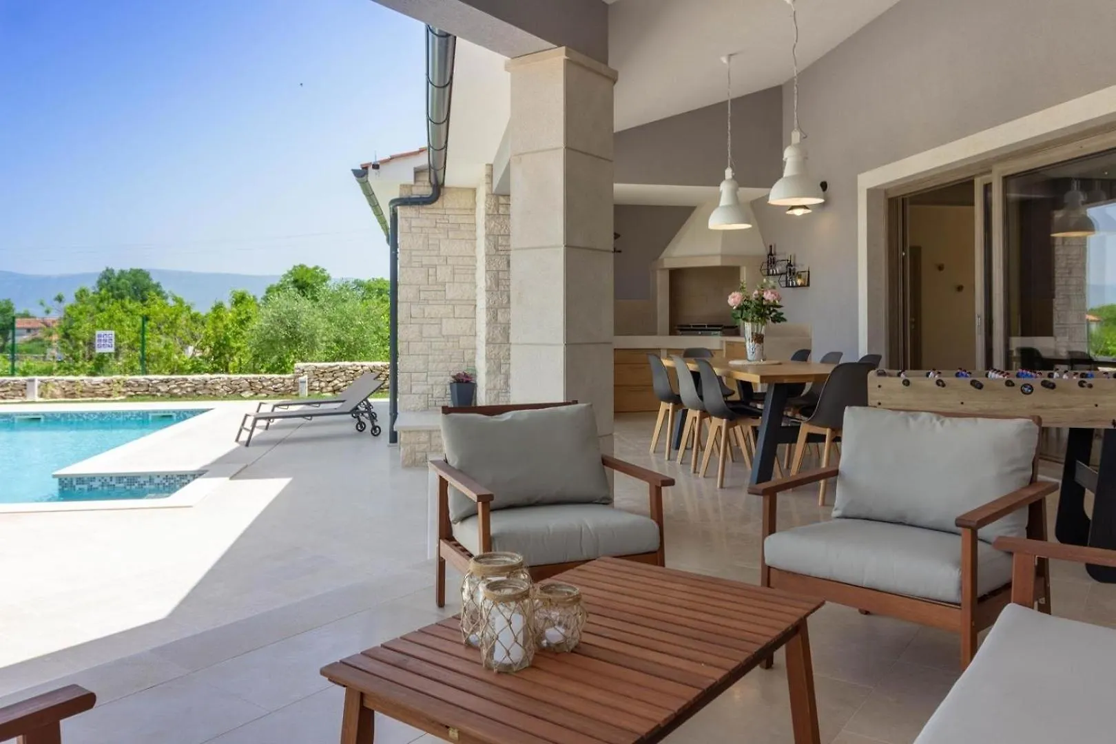 Ferienhaus Mit Privatpool Fuer 8 Personen Ca 200 Qm In Sumber, Istrien Binnenland Von Istrien