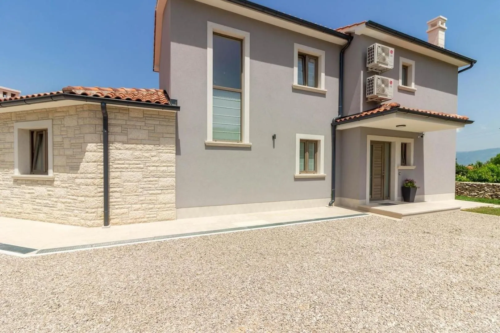 Holiday home Ferienhaus Mit Privatpool Fuer 8 Personen Ca 200 Qm In Sumber, Istrien Binnenland Von Istrien